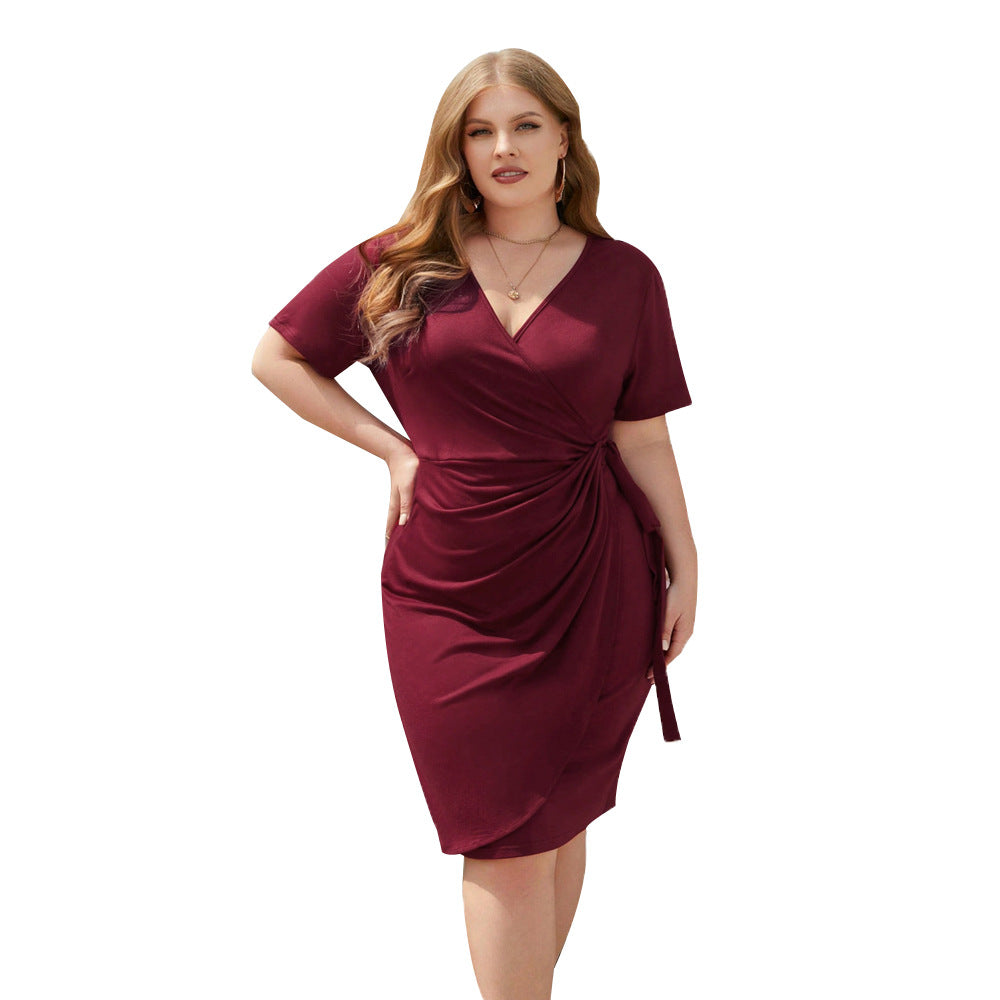 Dame wrap dress with elegant ruffle design and figure-friendly cut Mirla-Eva Jonsson