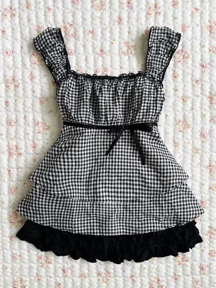 Dame wrap dress with ruffles and check pattern Mirla-Eva Jonsson
