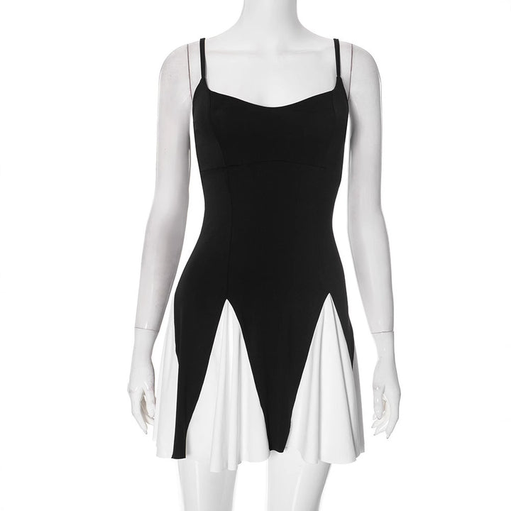 Dame wrap dress with stylish color contrast and flowing skirt Mirla-Eva Jonsson