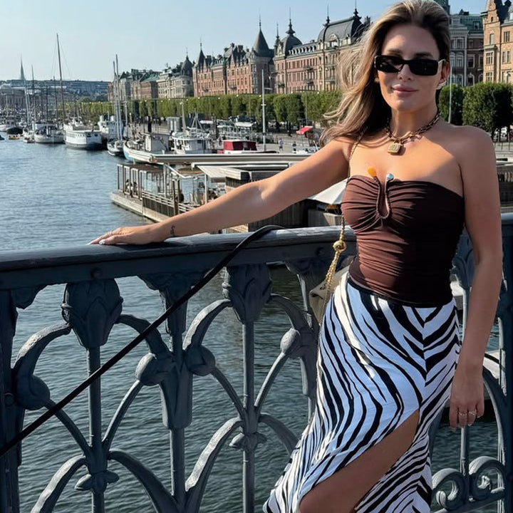 Dame wrap top with playful neckline and refined details Mirla-Eva Jonsson