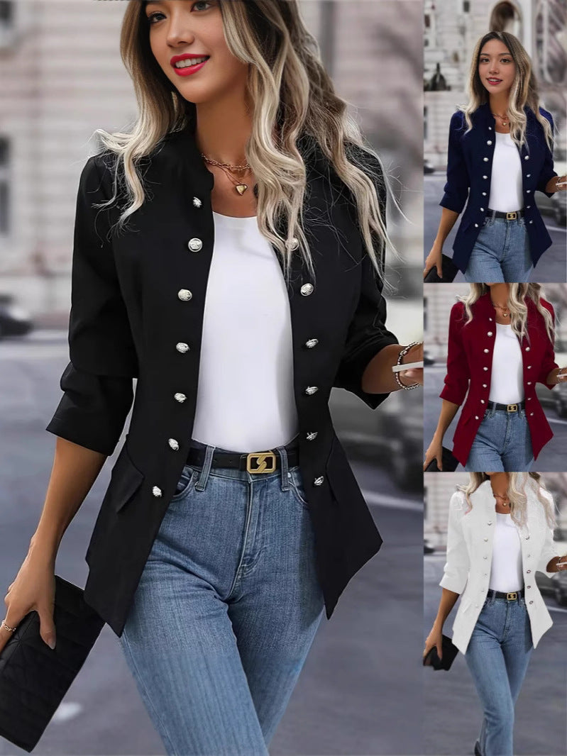 Dameblazer med stiliga tryckknappar och elegant passform Mirla-Eva Jonsson