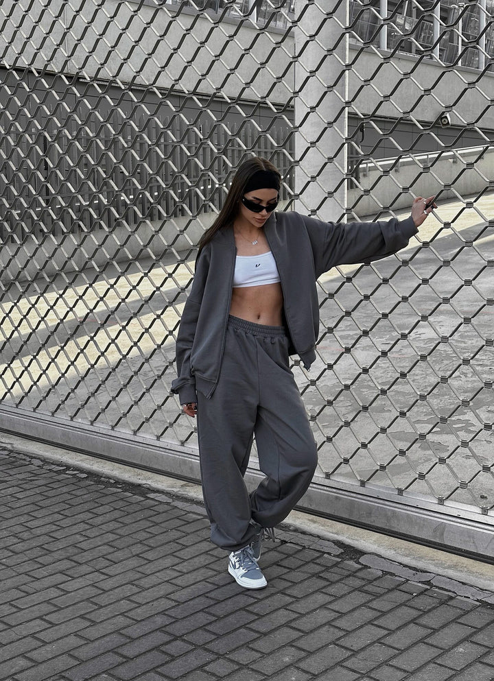 Damed casual lounge set med vida byxor och sportjacka Mirla-Eva Jonsson