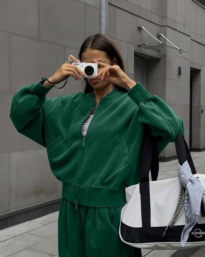 Damed casual lounge set med vida byxor och sportjacka Mirla-Eva Jonsson