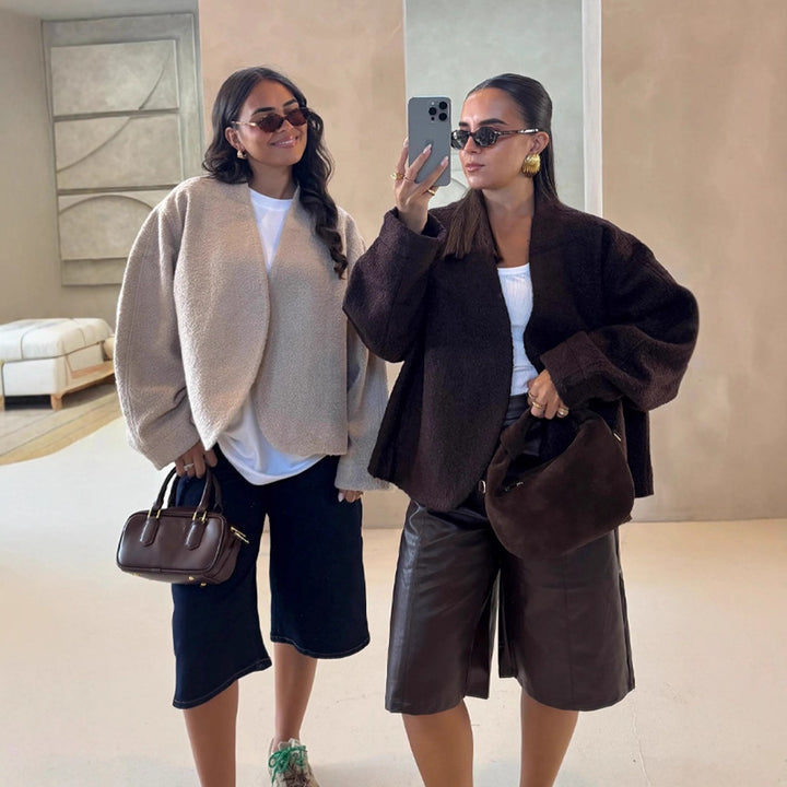 Damed oversized ulljacka med eleganta detaljer Eva Jonsson-Eva Jonsson