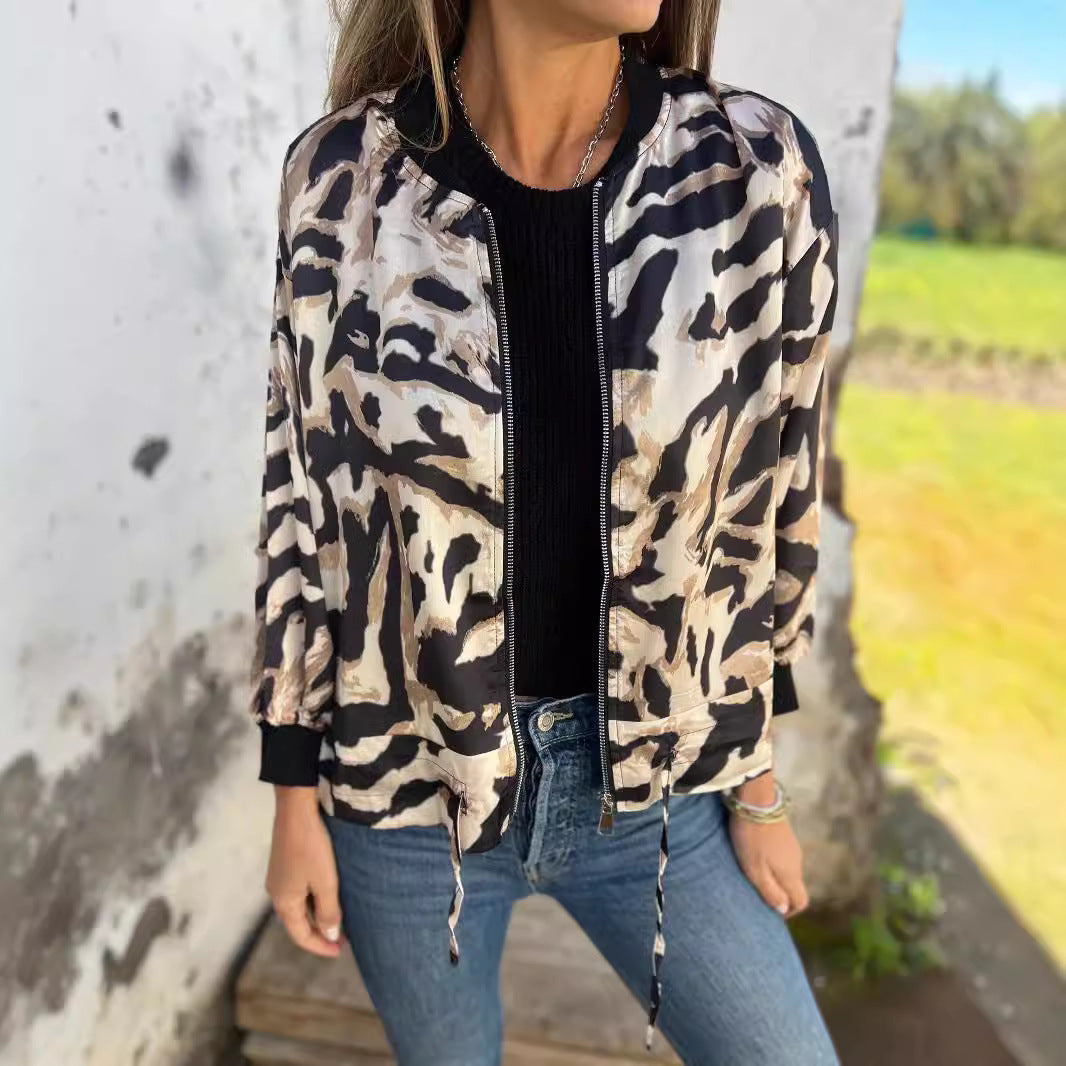 Damejacka i modern djurtryck Mirla-Eva Jonsson