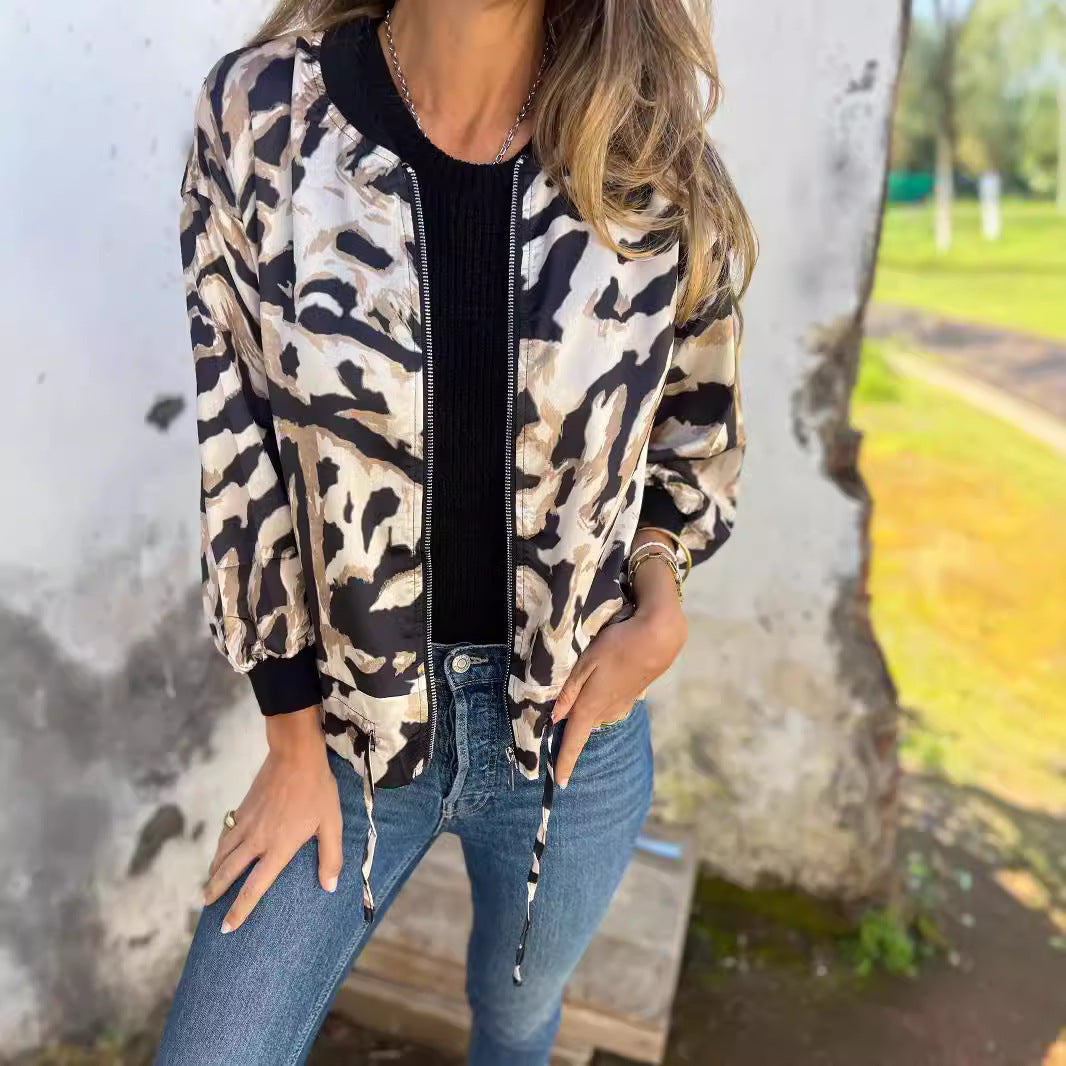 Damejacka i modern djurtryck Mirla-Eva Jonsson