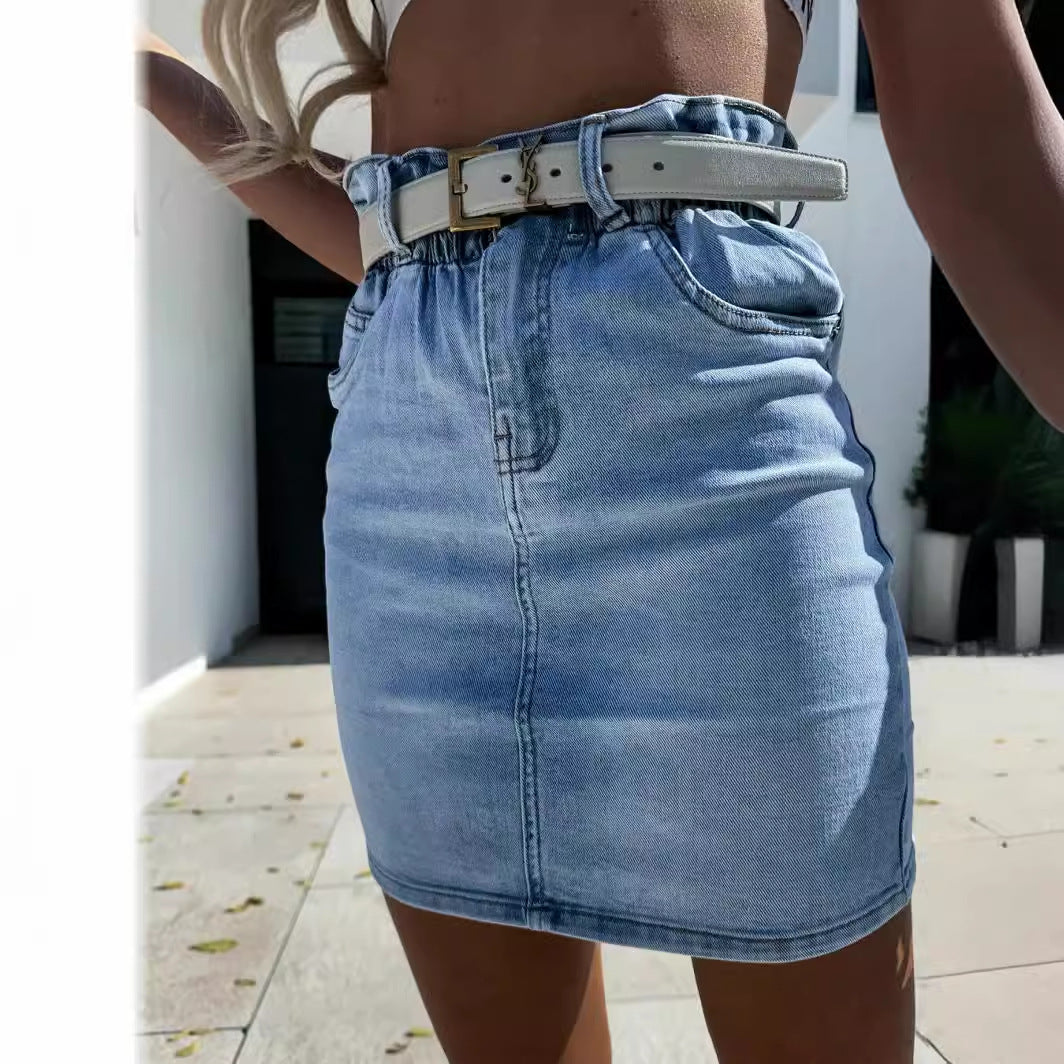 Damejeanskjol i trendig vintage-stil med figursydd skärning och justerbart bälte Mirla-Eva Jonsson