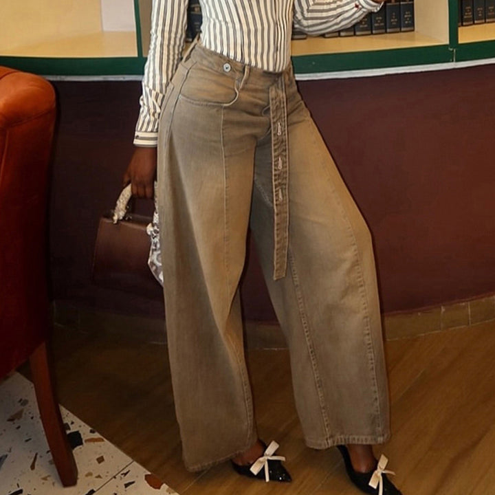 Damen Baggy Jeans med höelastisk midja och praktiska bälteshällor Mirla-Eva Jonsson