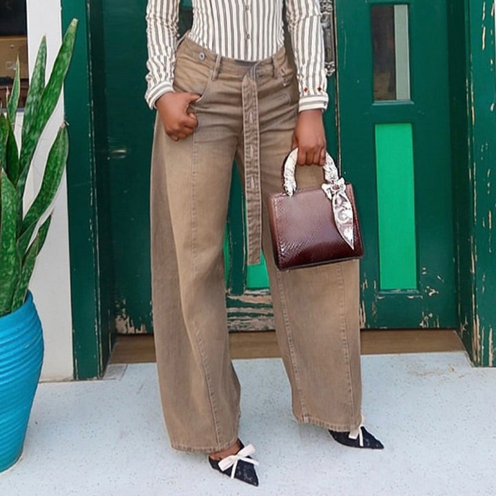 Damen Baggy Jeans med höelastisk midja och praktiska bälteshällor Mirla-Eva Jonsson