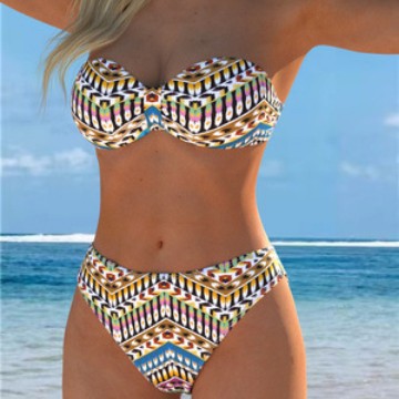 Damen Bandeau-Bikini med stiligt etnisk mönster och hög midjeskärning Mirla-Eva Jonsson
