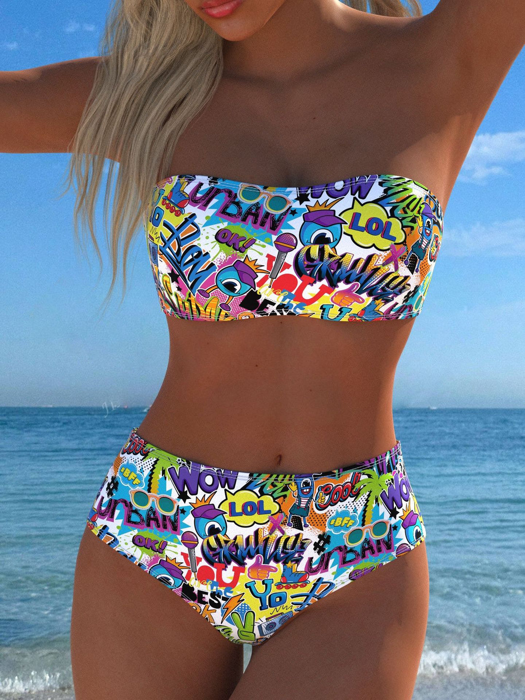 Damen Bikini Set med modernt vikdesign och livligt mönster Mirla-Eva Jonsson