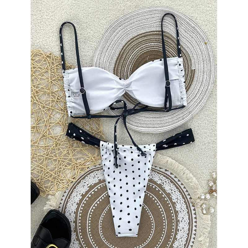 Damen Bikini-set med elastiskt tyg och polka prickar Mirla-Eva Jonsson