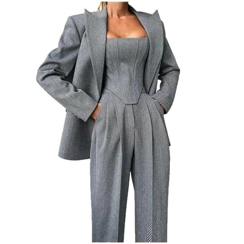 Damen Blazer-kostym med figurnära överdel och vida ben Mirla-Eva Jonsson