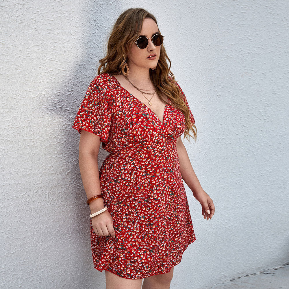 Damen Blütensommerkleid mit V-Ausschnitt und lockeren Ärmeln Mirla-Eva Jonsson