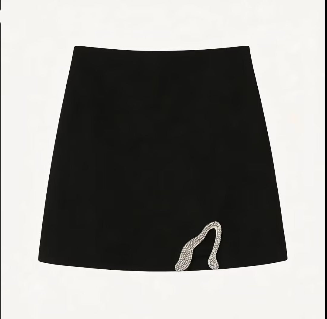 Damen Crop-Top och Mini-Kjol Set med dekorativ detalj Mirla-Eva Jonsson