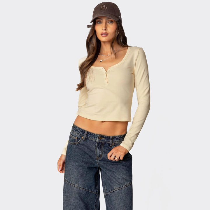 Damen Cropped Långärmad skjorta med knapplista och mjukt tyg Mirla-Eva Jonsson