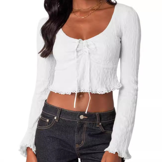 Damen Cropped Top med snöringsdesign och spetsdekorationer Mirla-Eva Jonsson