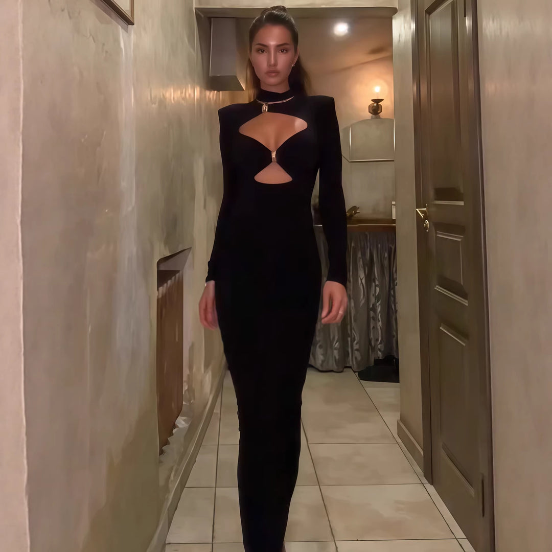 Damen Elegant Maxiklänning med hög halsutskärning och raffinerade cut-outs Mirla-Eva Jonsson