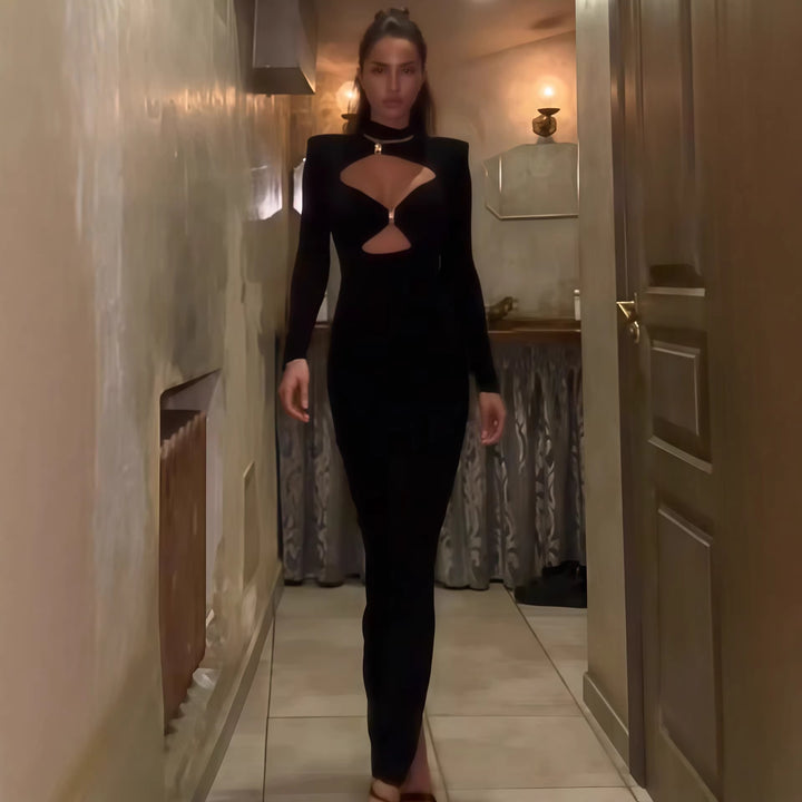 Damen Elegant Maxiklänning med hög halsutskärning och raffinerade cut-outs Mirla-Eva Jonsson