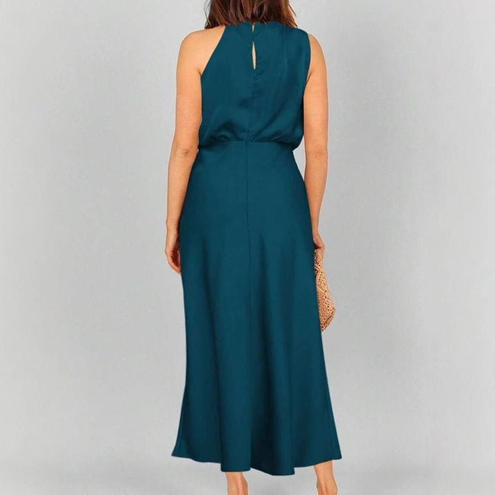 Damen Elegant Strap Dress with Draped Top and A-Line Cut Mirla-Eva Jonsson