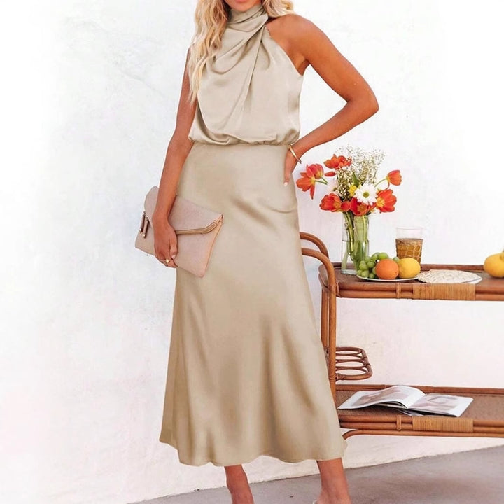 Damen Elegant Strap Dress with Draped Top and A-Line Cut Mirla-Eva Jonsson