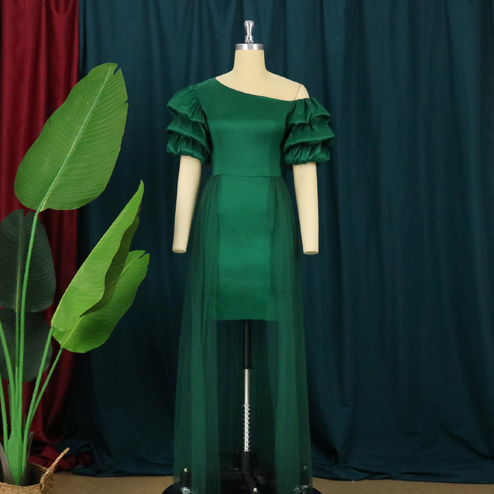 Damen Elegant Tyllklänning med asymmetrisk U-ringning och voluminösa Puffärmar Mirla-Eva Jonsson