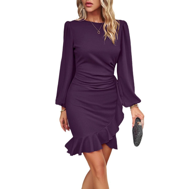 Damen Elegant Wrap Dress with Romantic Ruffle Details Mirla-Eva Jonsson