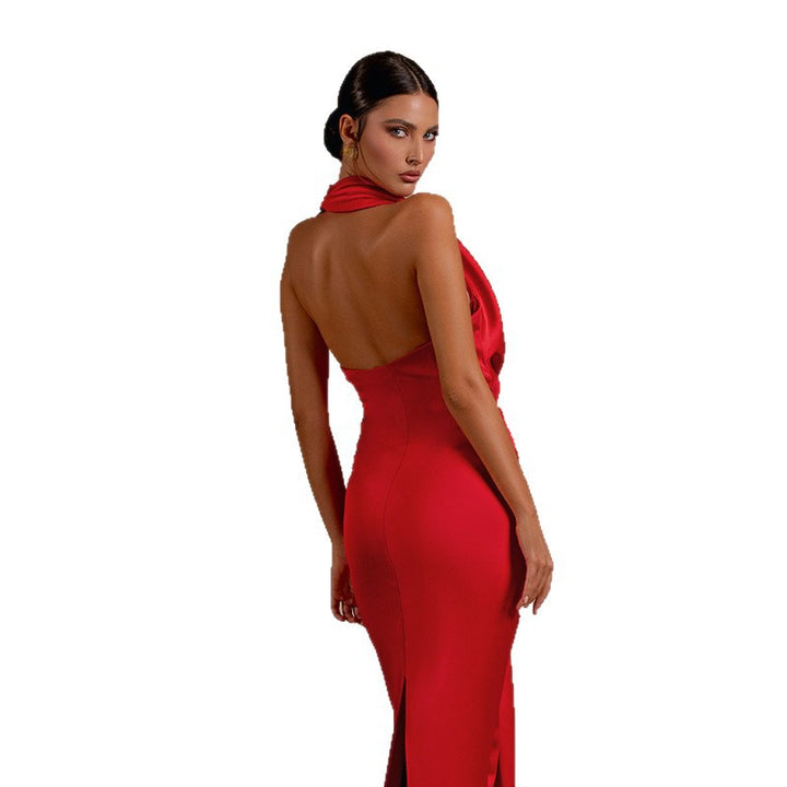 Damen Elegant Wrap Maxi Dress with Deep V-Neck and Figure-Hugging Silhouette Mirla-Eva Jonsson