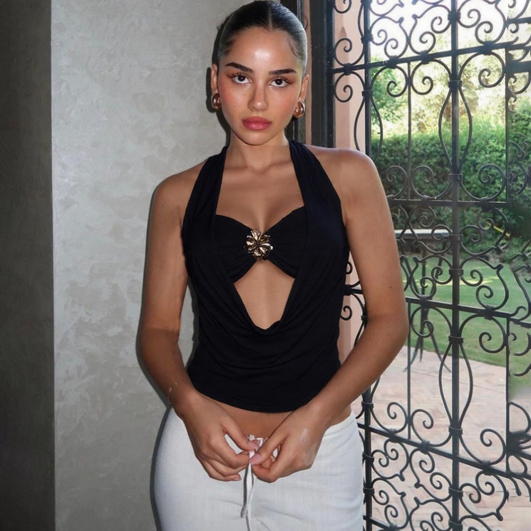 Damen Elegant Wrap Top with Deep V-Neck and Glamorous Accent Mirla-Eva Jonsson