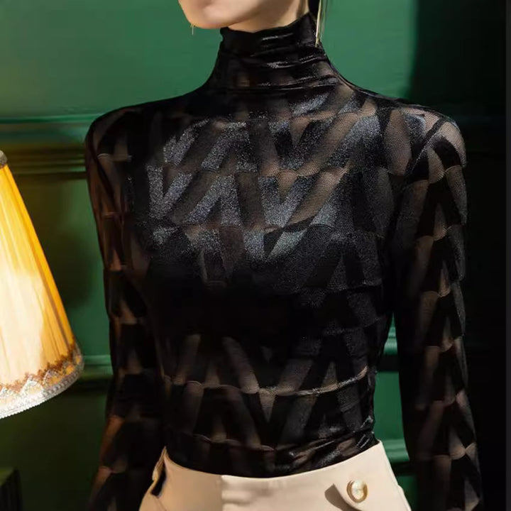 Damen Elegant rullkrage topp med geometriskt mönster och transparenta accenter Eva Jonsson-Eva Jonsson