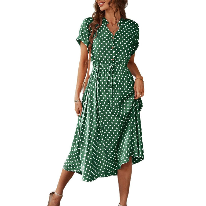 Damen Elegant skjortklänning med figursydd design och prickar Mirla-Eva Jonsson