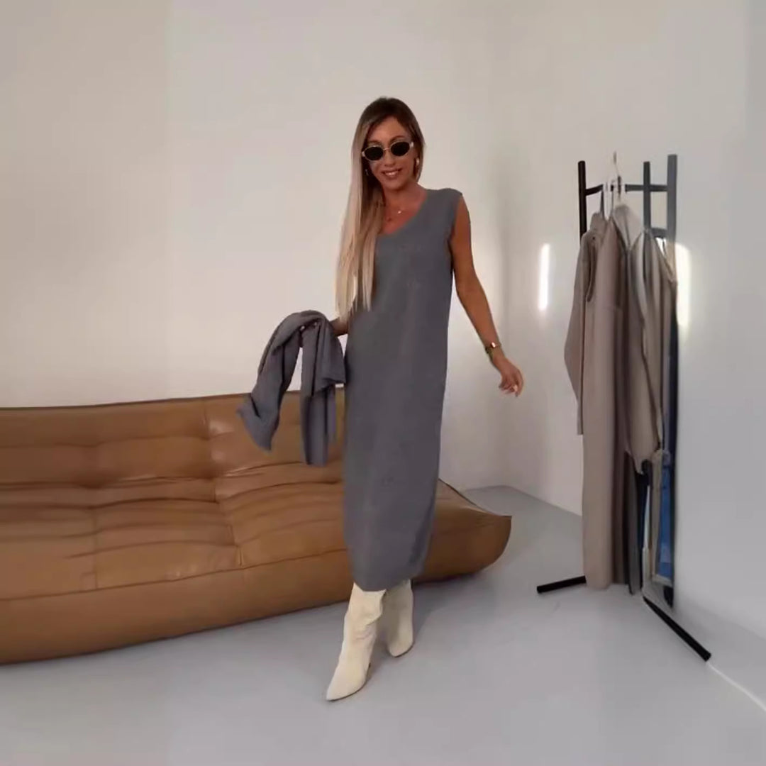 Damen Elegant stickad klänning med överlappande axlar Mirla-Eva Jonsson