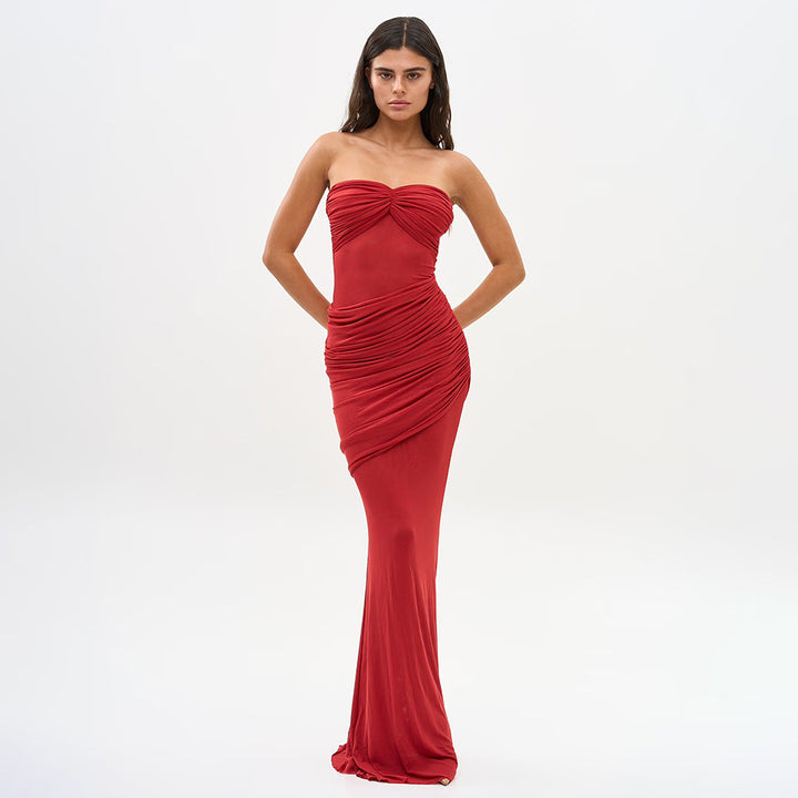 Damen Elegant strapless maxikjol med sofistikerad drapering och transparenta insatser Mirla-Eva Jonsson