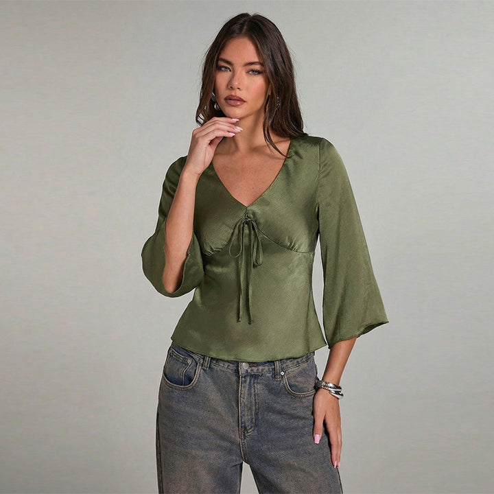 Damen Elegant topp med slips och vida ärmar Mirla-Eva Jonsson