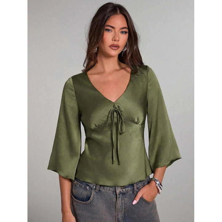 Damen Elegant topp med slips och vida ärmar Mirla-Eva Jonsson