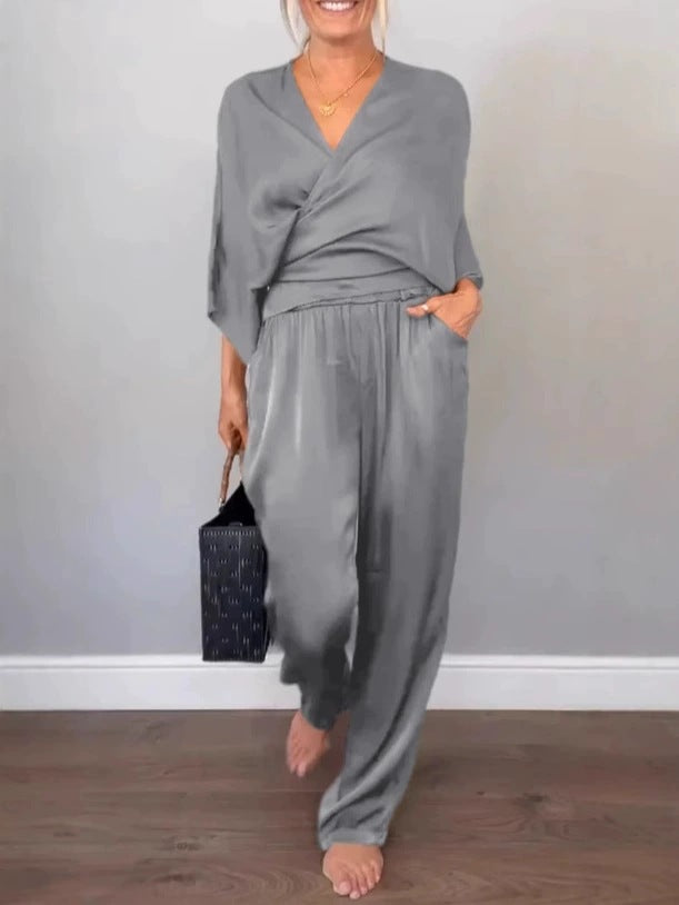 Damen Elegante und bequeme Satin-Jumpsuit Mirla-Eva Jonsson