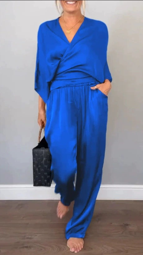 Damen Elegante und bequeme Satin-Jumpsuit Mirla-Eva Jonsson