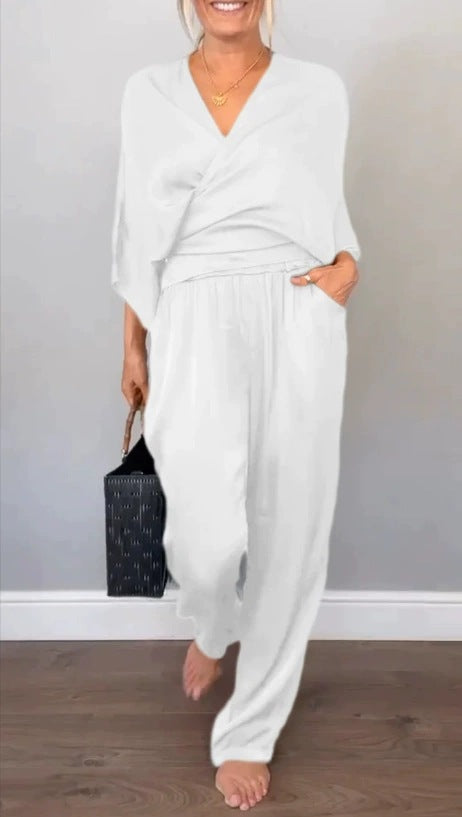 Damen Elegante und bequeme Satin-Jumpsuit Mirla-Eva Jonsson