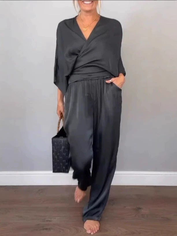 Damen Elegante und bequeme Satin-Jumpsuit Mirla-Eva Jonsson