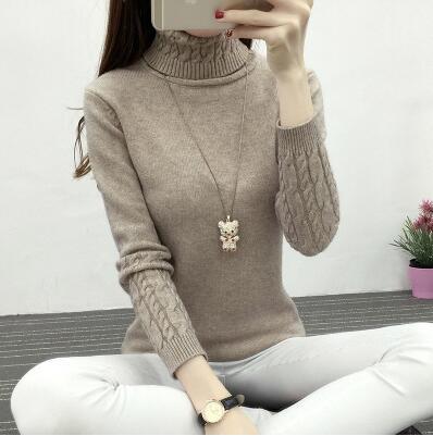 Damen Feinstrickpullover mit hohem Kragen und Zopfmuster Mirla-Eva Jonsson