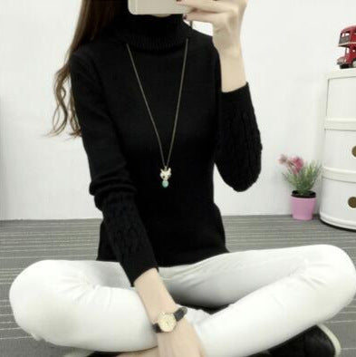 Damen Feinstrickpullover mit hohem Kragen und Zopfmuster Mirla-Eva Jonsson