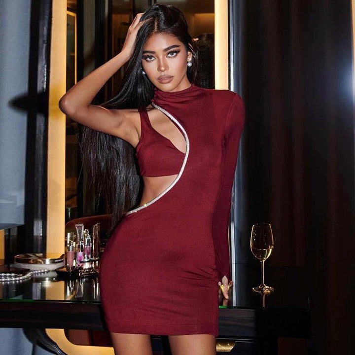 Damen Figurbetontes Minikleid mit asymmetrischem Ausschnitt und schimmerndem Detail Mirla-Eva Jonsson