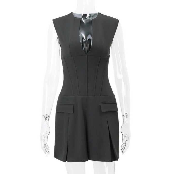 Damen Figurbetontes Minikleid mit tiefem V-Ausschnitt und schwingendem Rock Mirla-Eva Jonsson