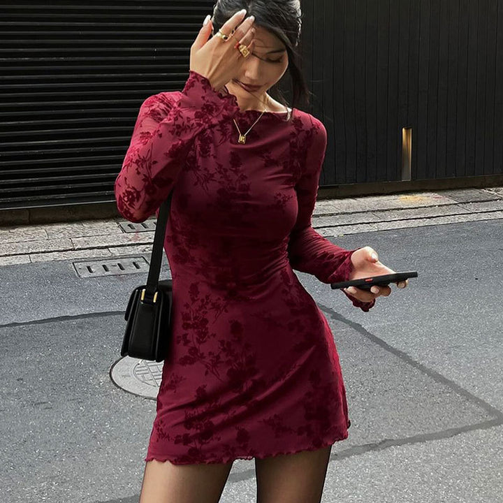 Damen Floral Miniklänning med transparenta ärmar Mirla-Eva Jonsson