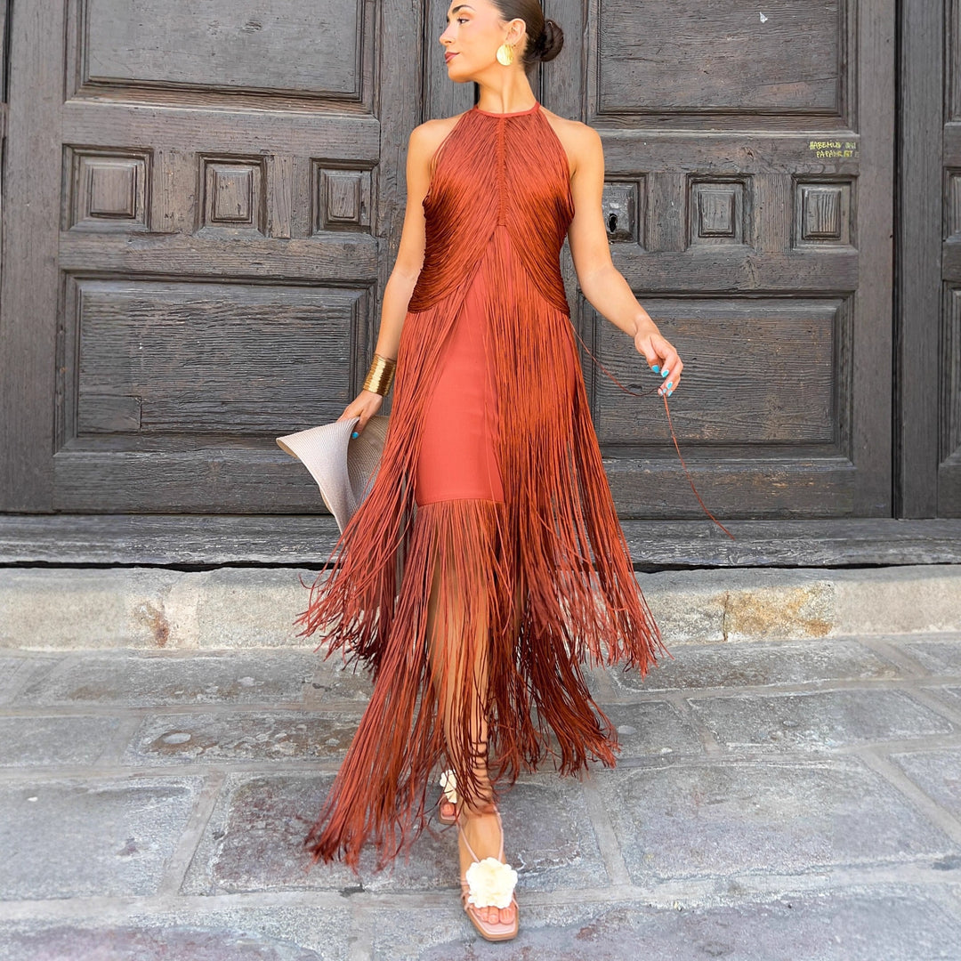 Damen Fransen Maxikleid mit elegantem Schnitt und fließendem Design Mirla-Eva Jonsson