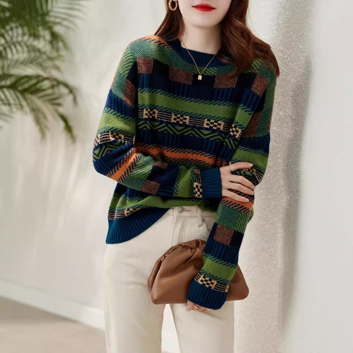 Damen Gemusterter Strickpullover mit Rundhalsausschnitt und weich-flauschiger Textur Mirla-Eva Jonsson
