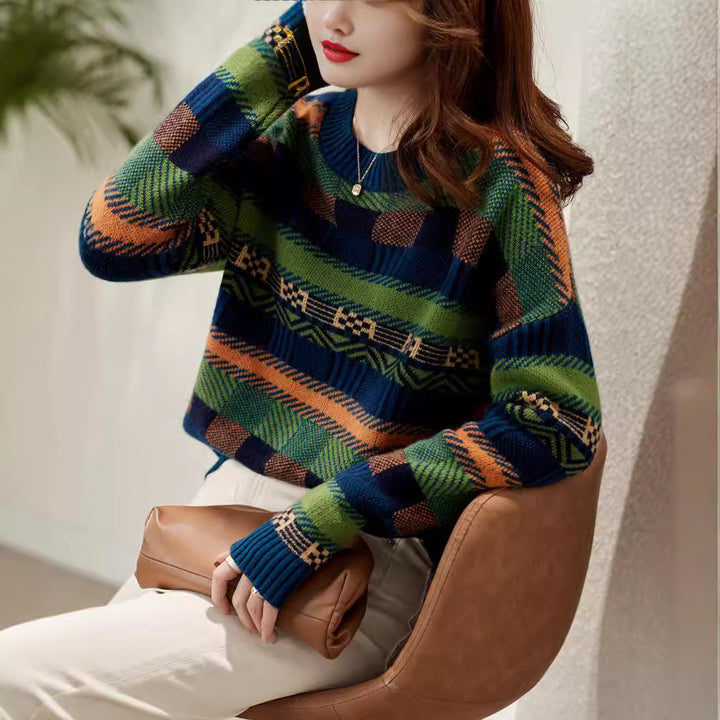 Damen Gemusterter Strickpullover mit Rundhalsausschnitt und weich-flauschiger Textur Mirla-Eva Jonsson
