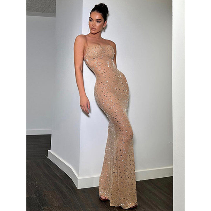 Damen Glamouröses Abendkleid mit schimmerndem Paillettenbesatz Mirla-Eva Jonsson