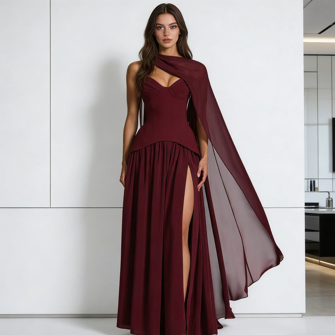 Damen Glamouröses Abendkleid mit schulterfreiem Design und exquisite Drapierung Mirla-Eva Jonsson