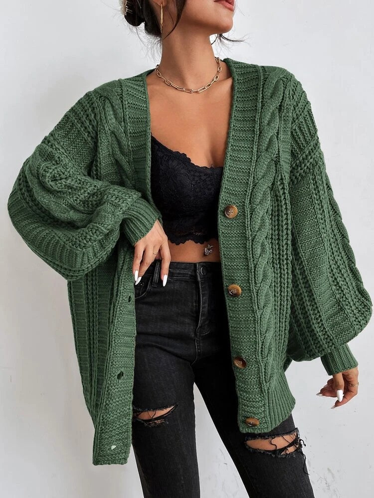 Damen Grobstrick-Cardigan mit dekorativem Zopfmuster Mirla-Eva Jonsson